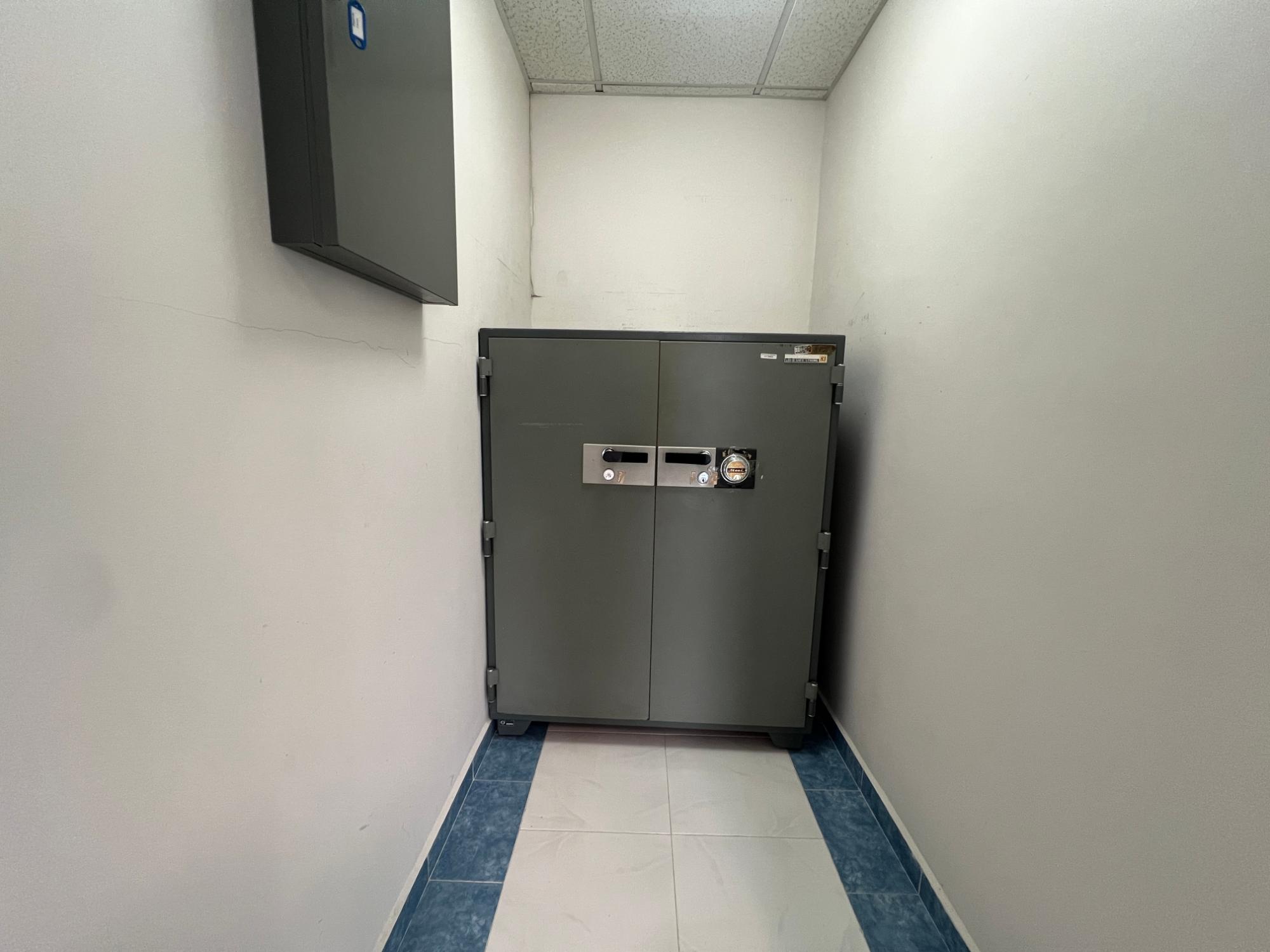 com-00005c1e-10.jpg