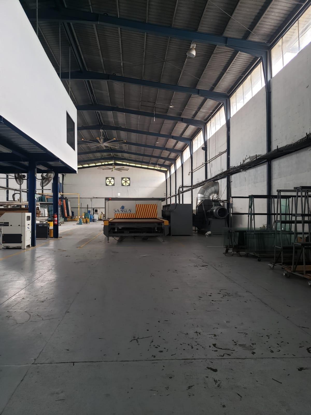 com-00005c65-04.jpg