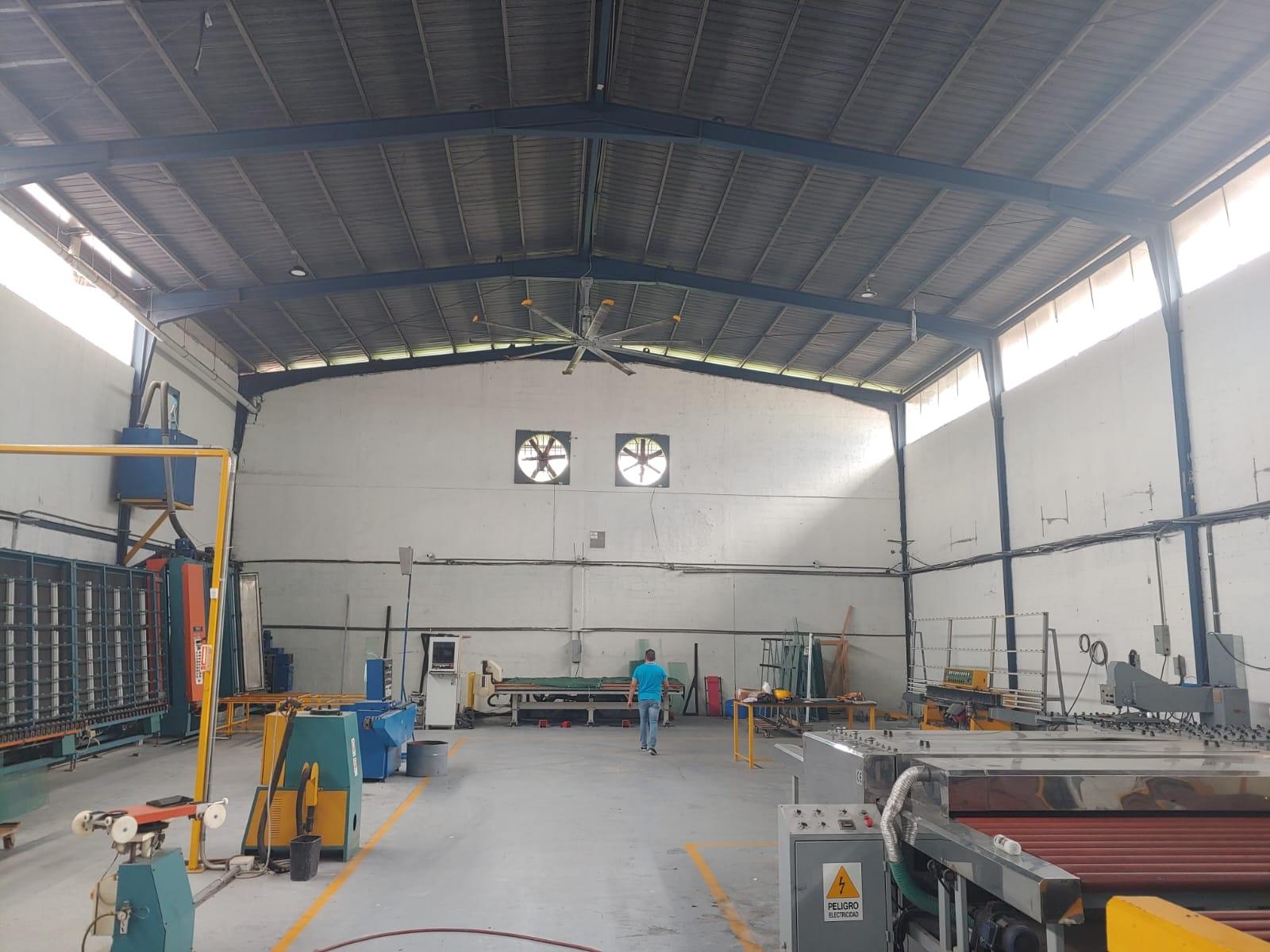 com-00005c65-06.jpg