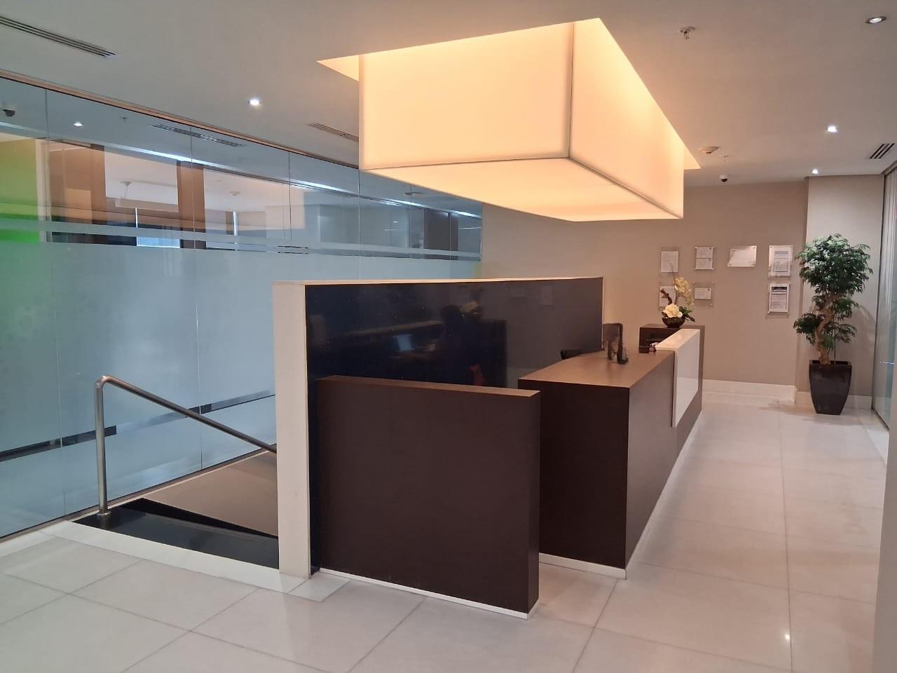 com-00005c74-06.jpg