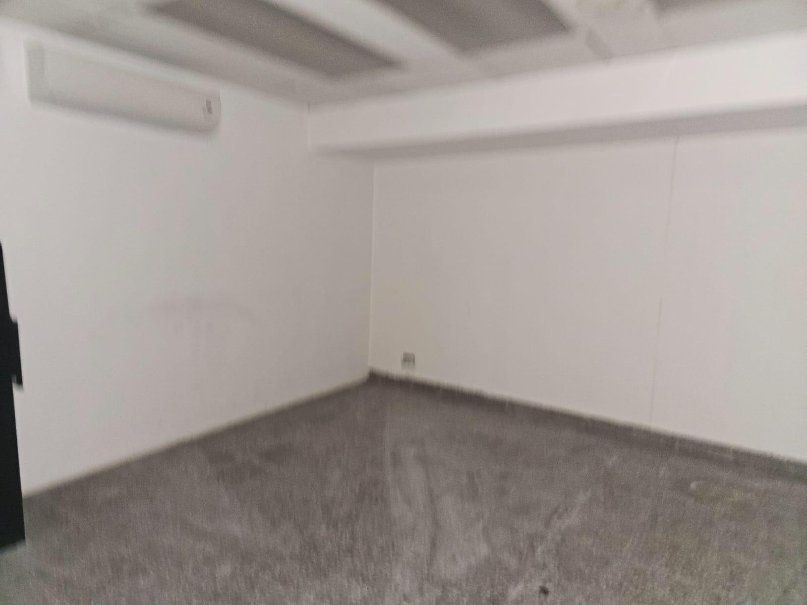 com-00006089-11.jpg