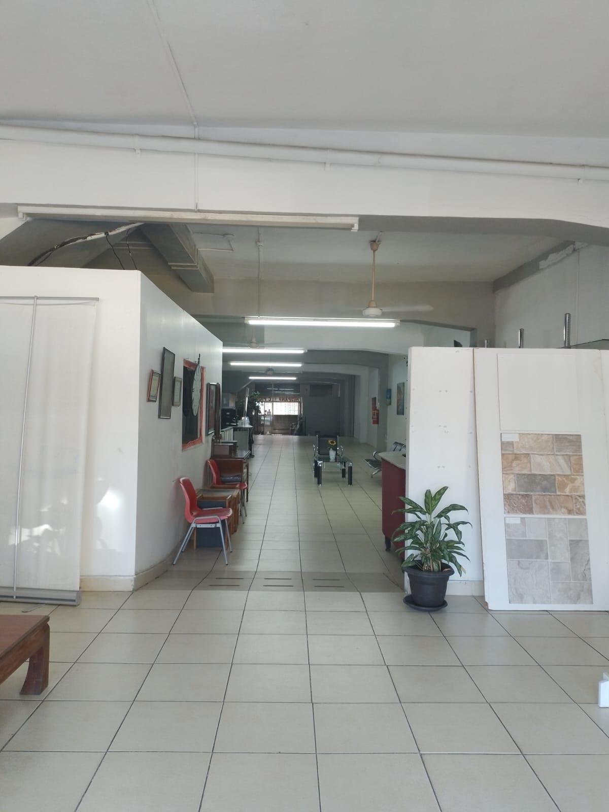 com-000061a1-06.jpg