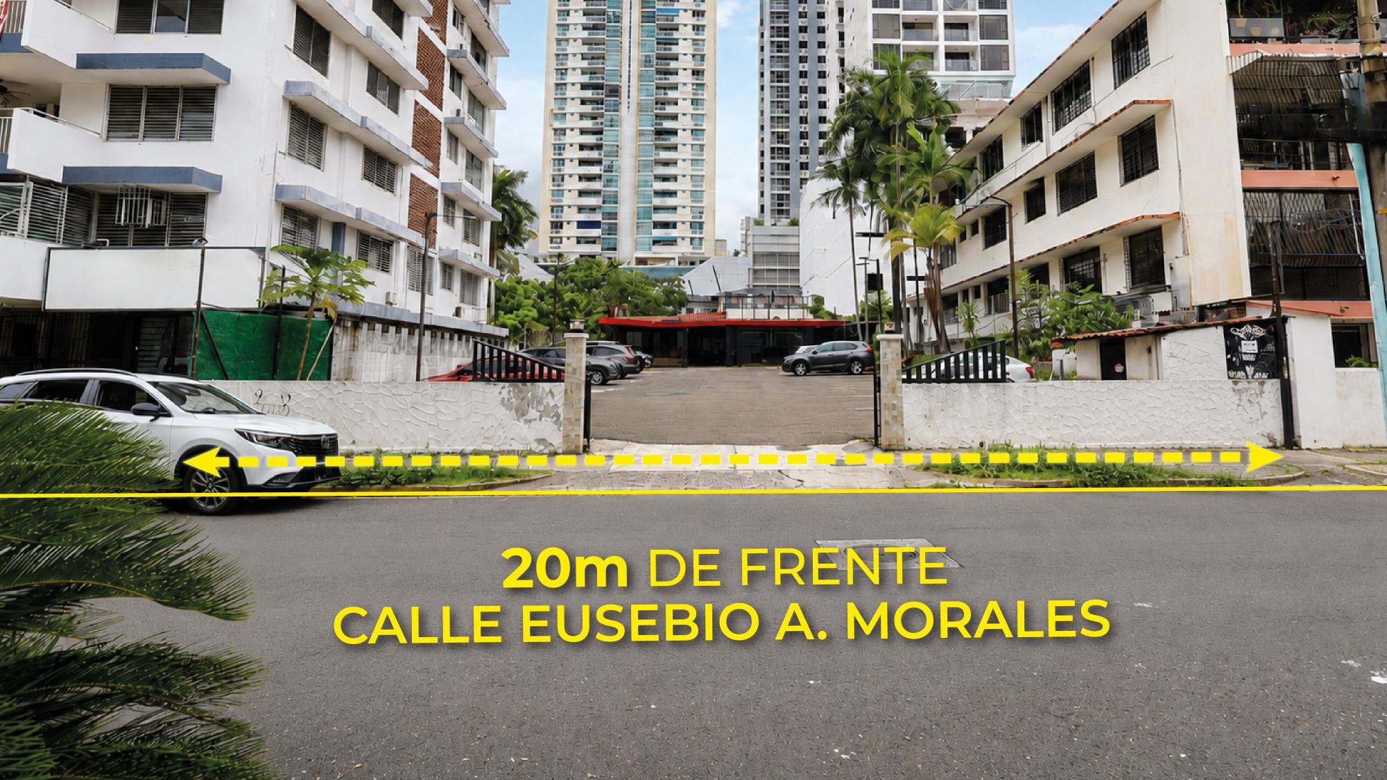 com-000061ce-02.jpg