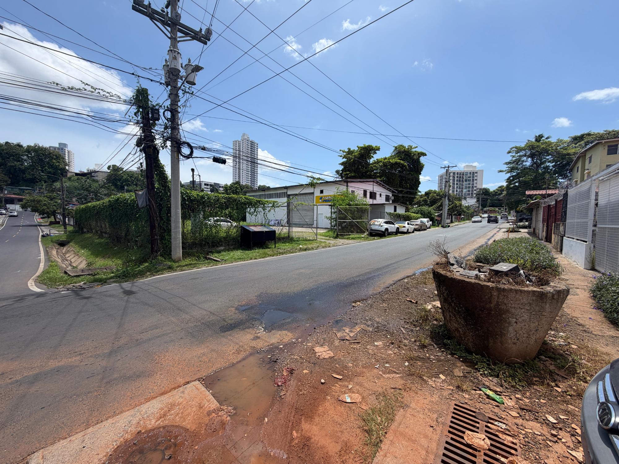 com-00006308-15.jpg