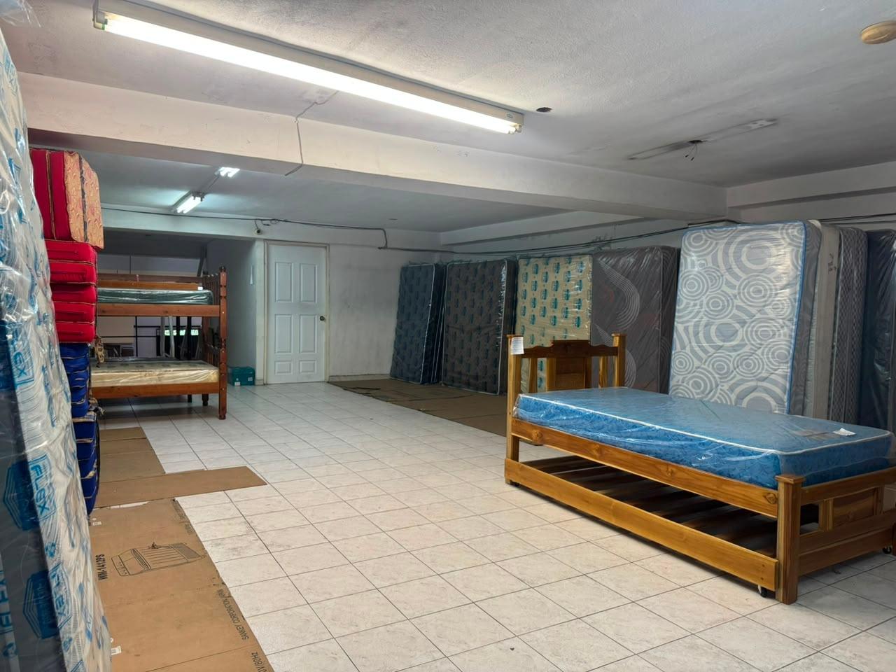 com-00006349-17.jpg