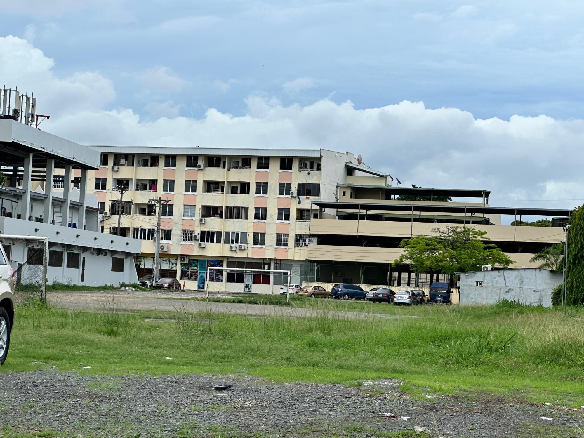 com-0000638b-01.jpg