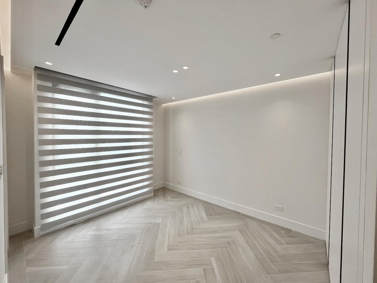 res-0000474e-13.jpg