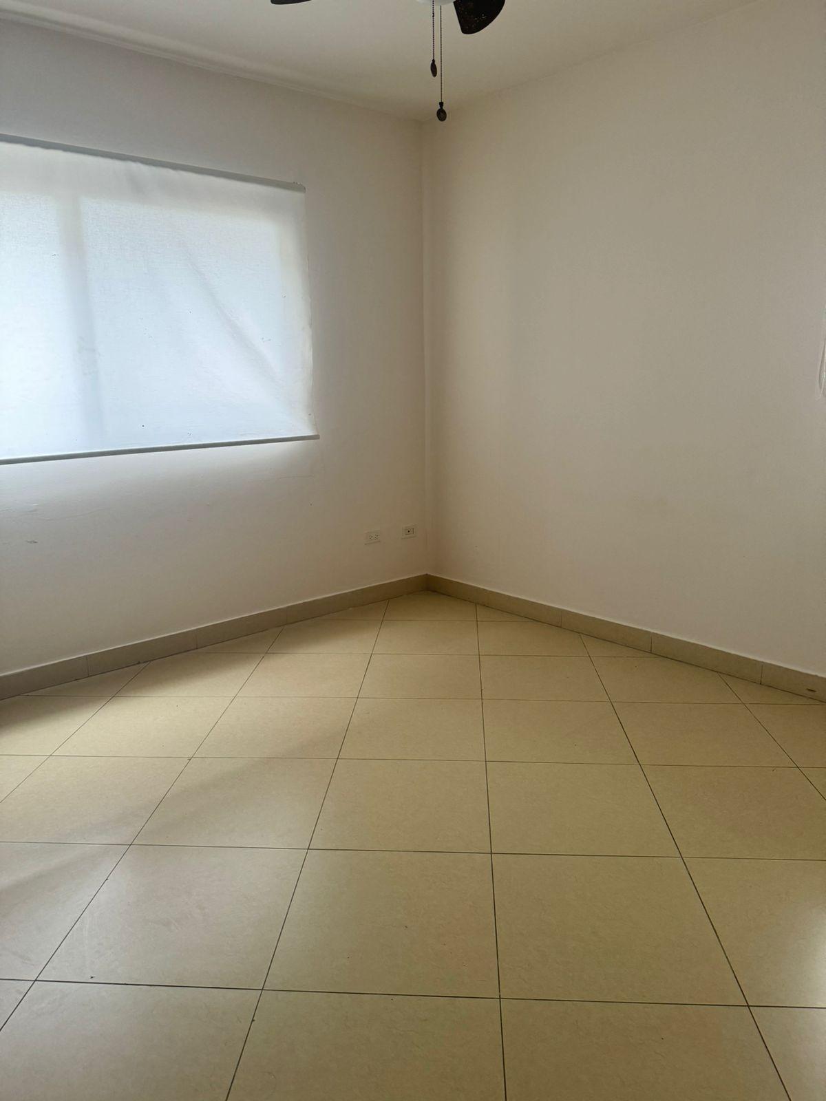 res-000052b7-09.jpg