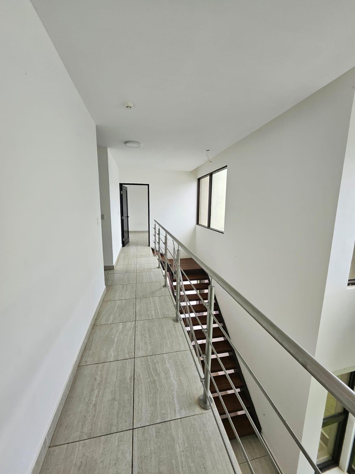 res-000059f5-10.jpg