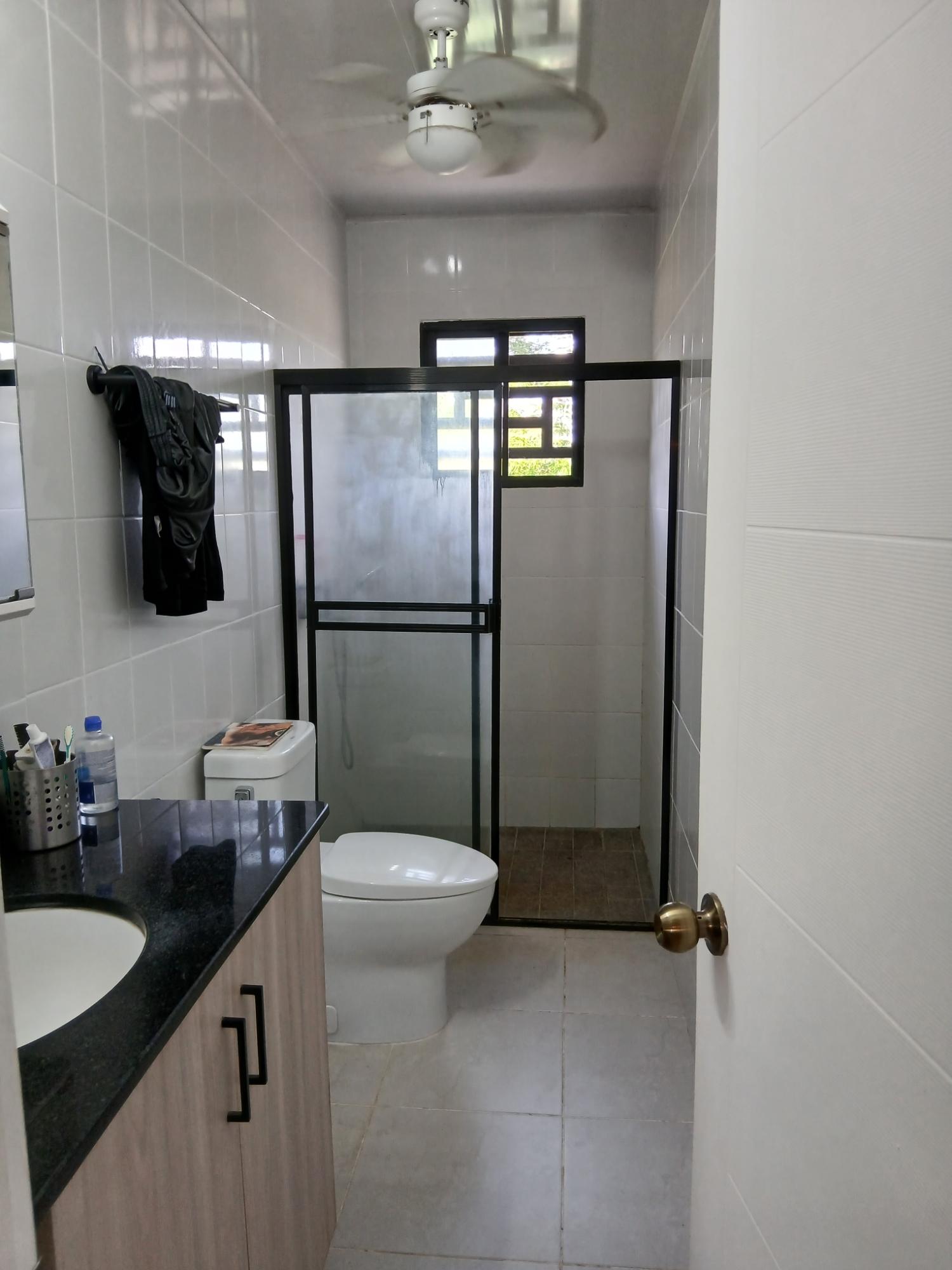 res-00005b0f-19.jpg