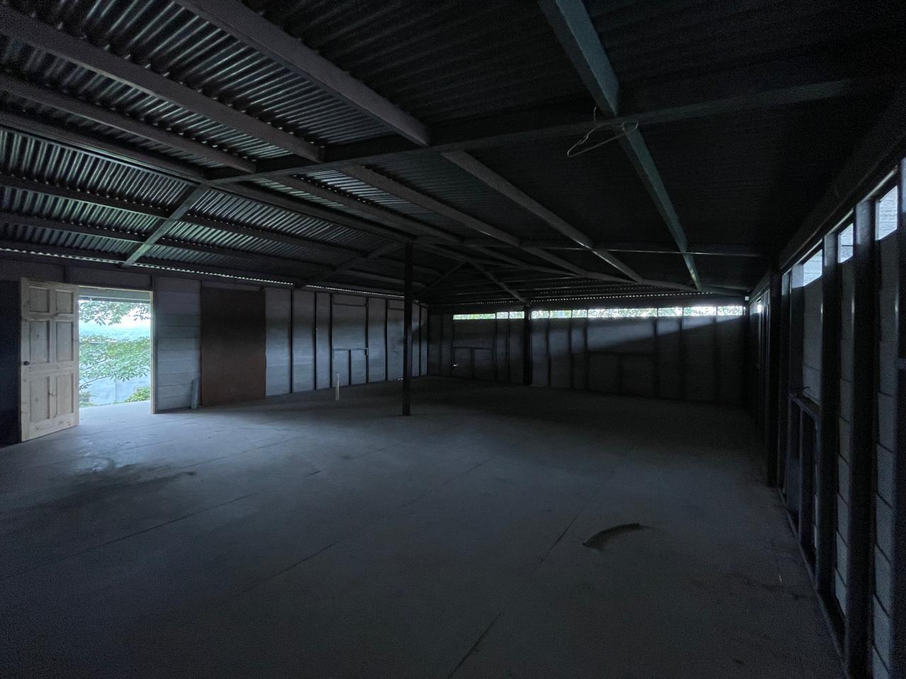 res-00005b17-08.jpg