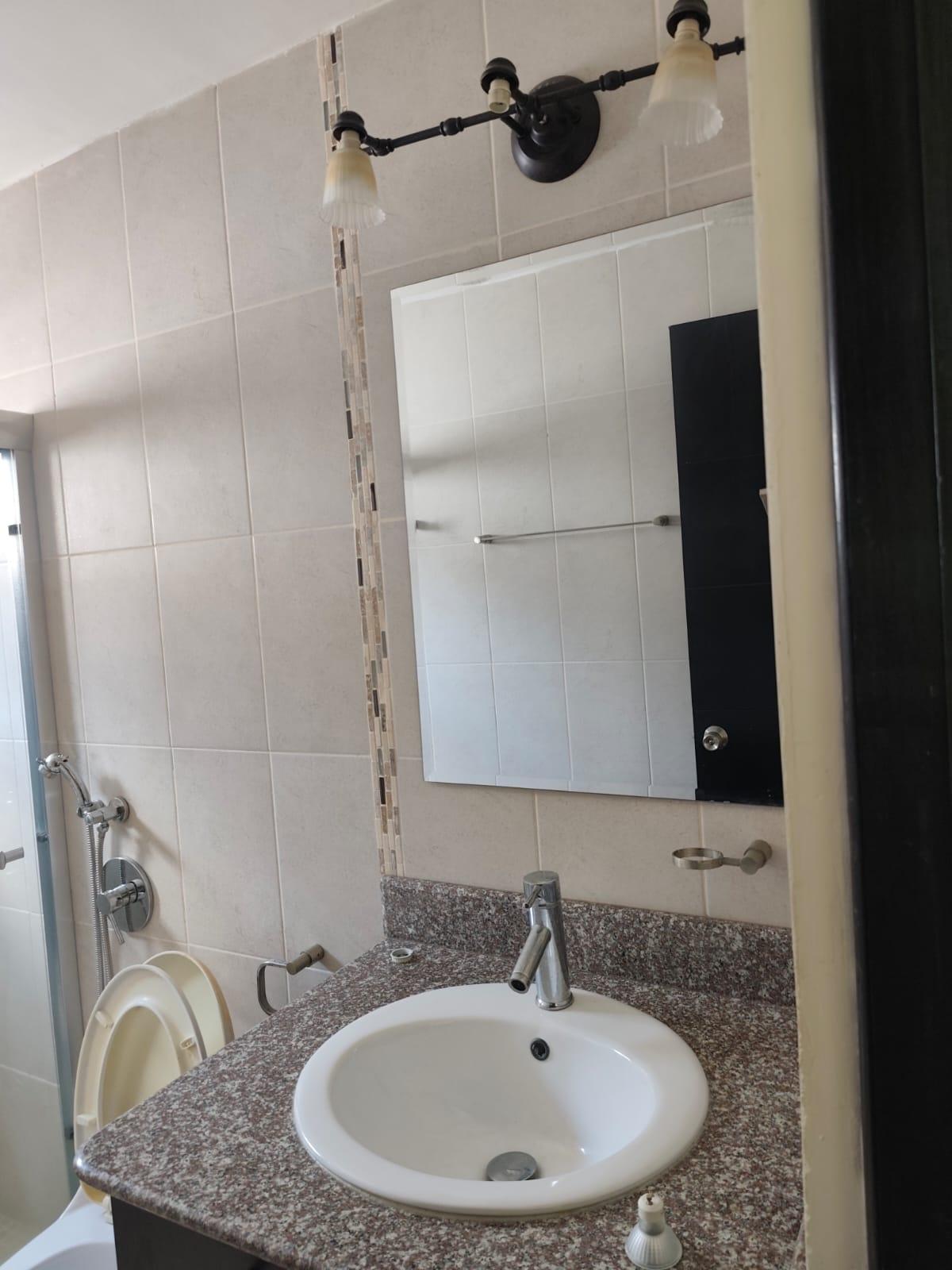 res-00005b4d-14.jpg