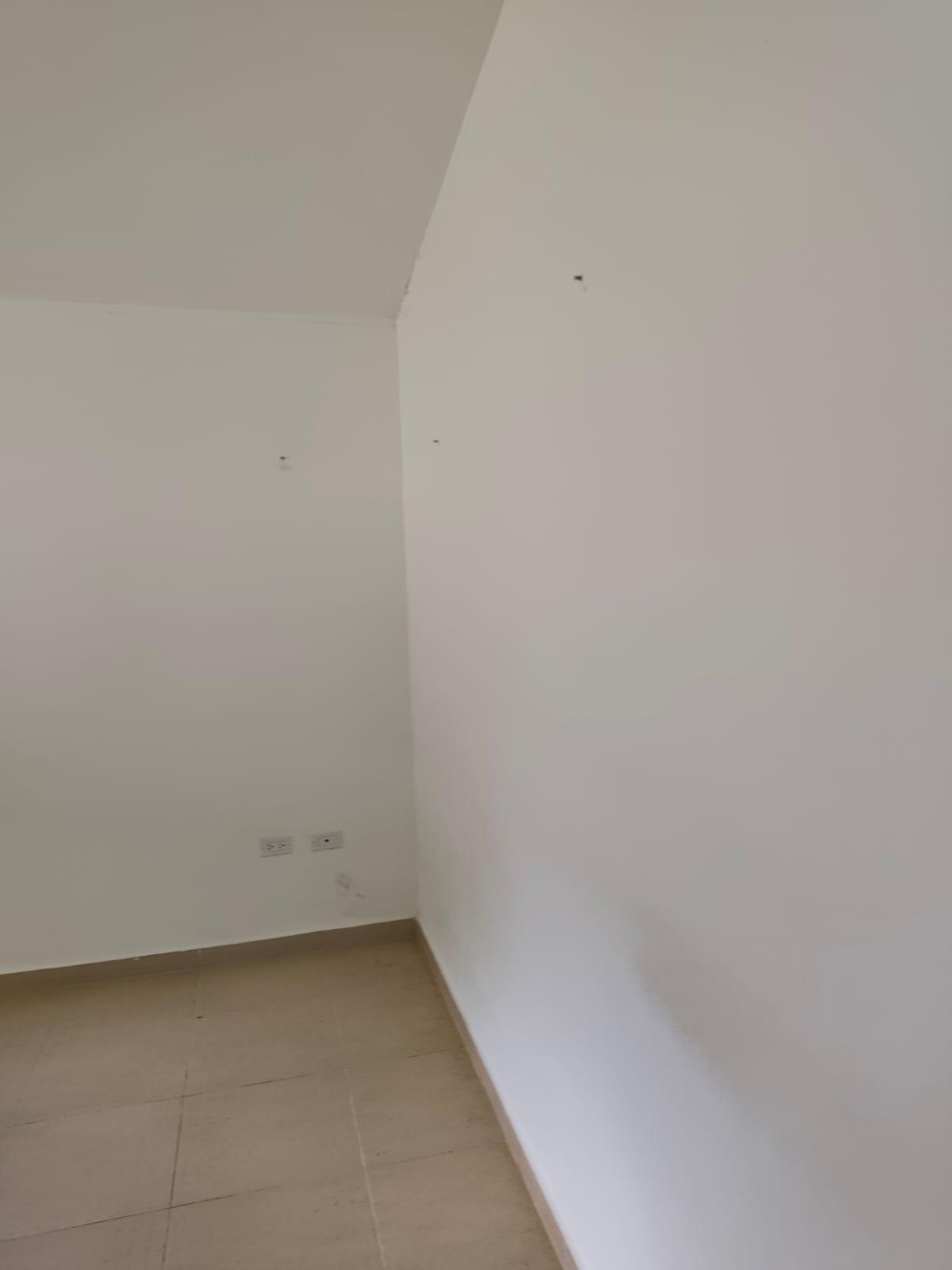 res-00005b4d-18.jpg