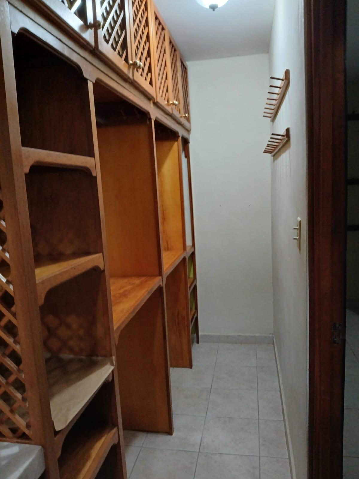 res-00005b6d-10.jpg