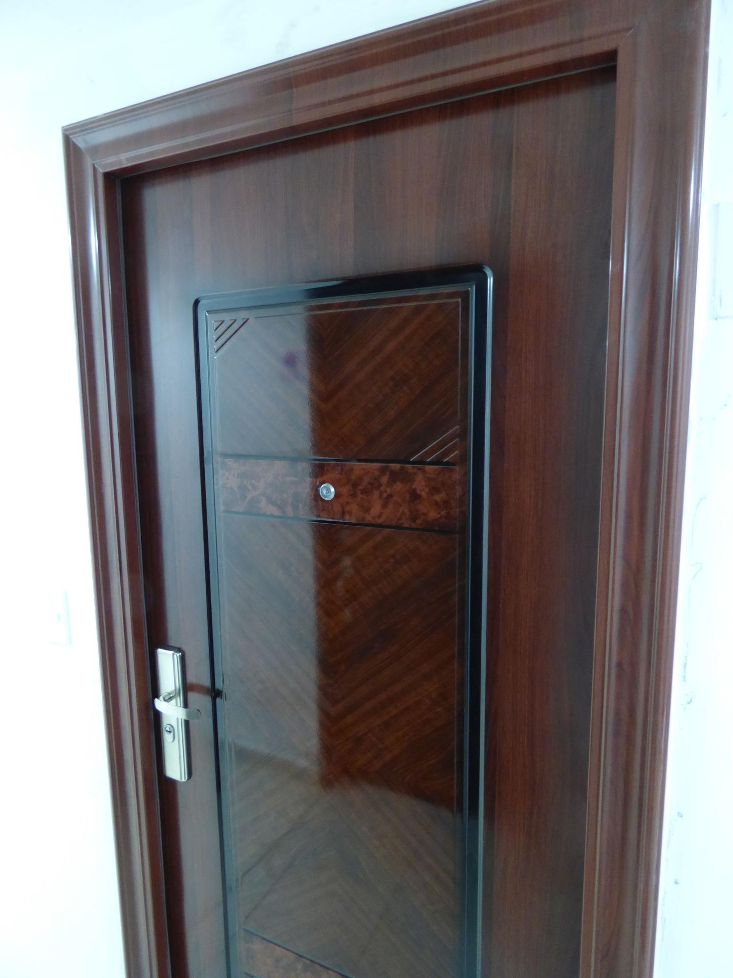 res-00005bcd-20.jpg