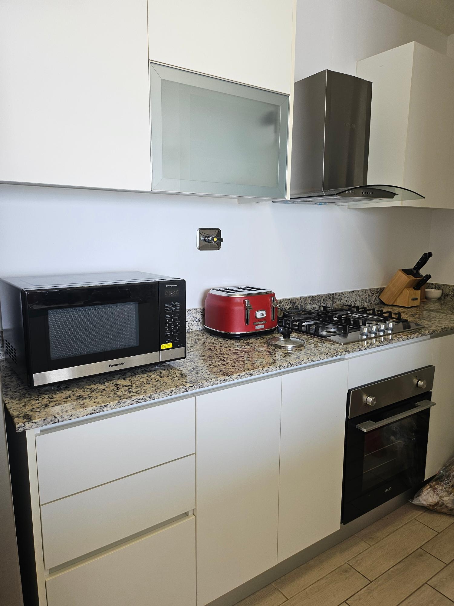 res-00005bde-08.jpg