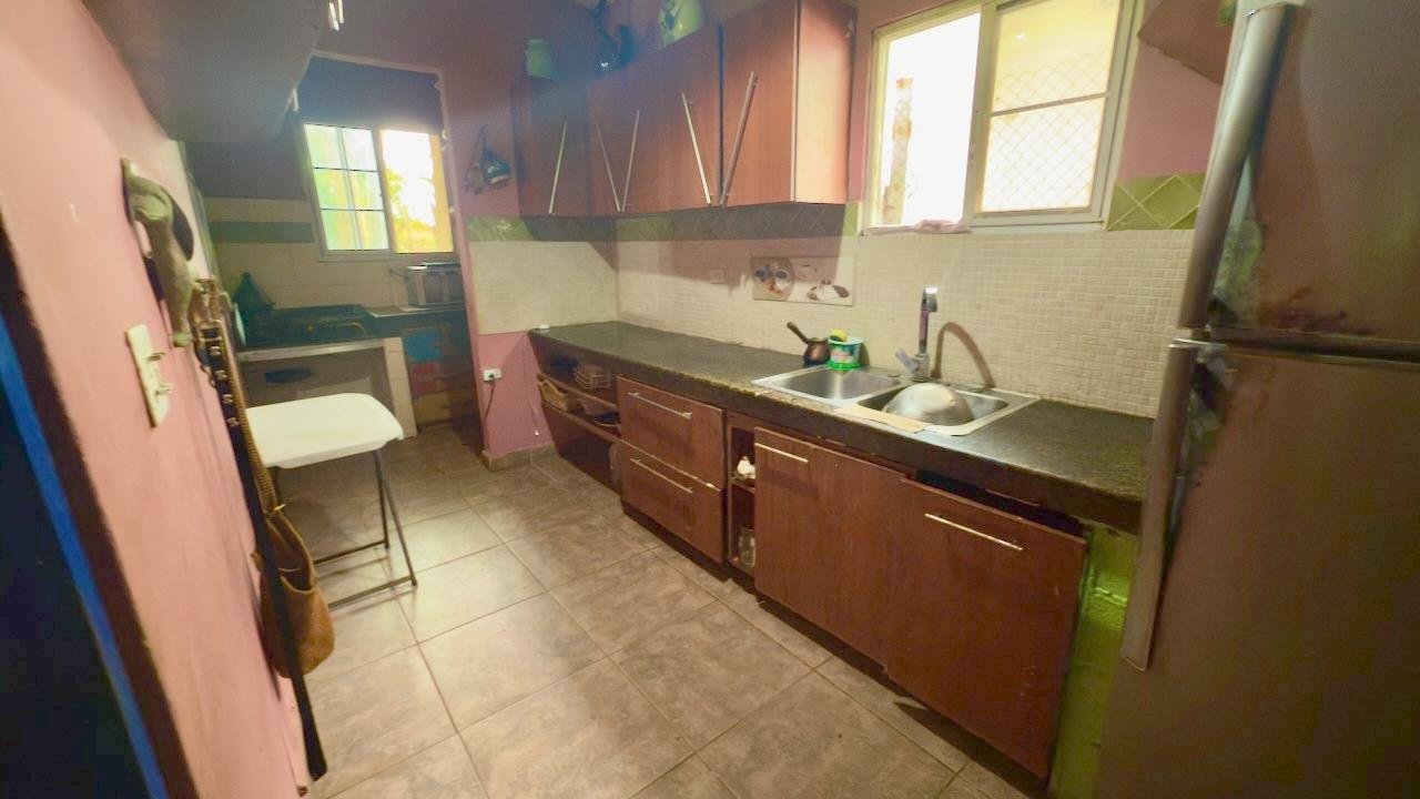 res-00005c4e-07.jpg