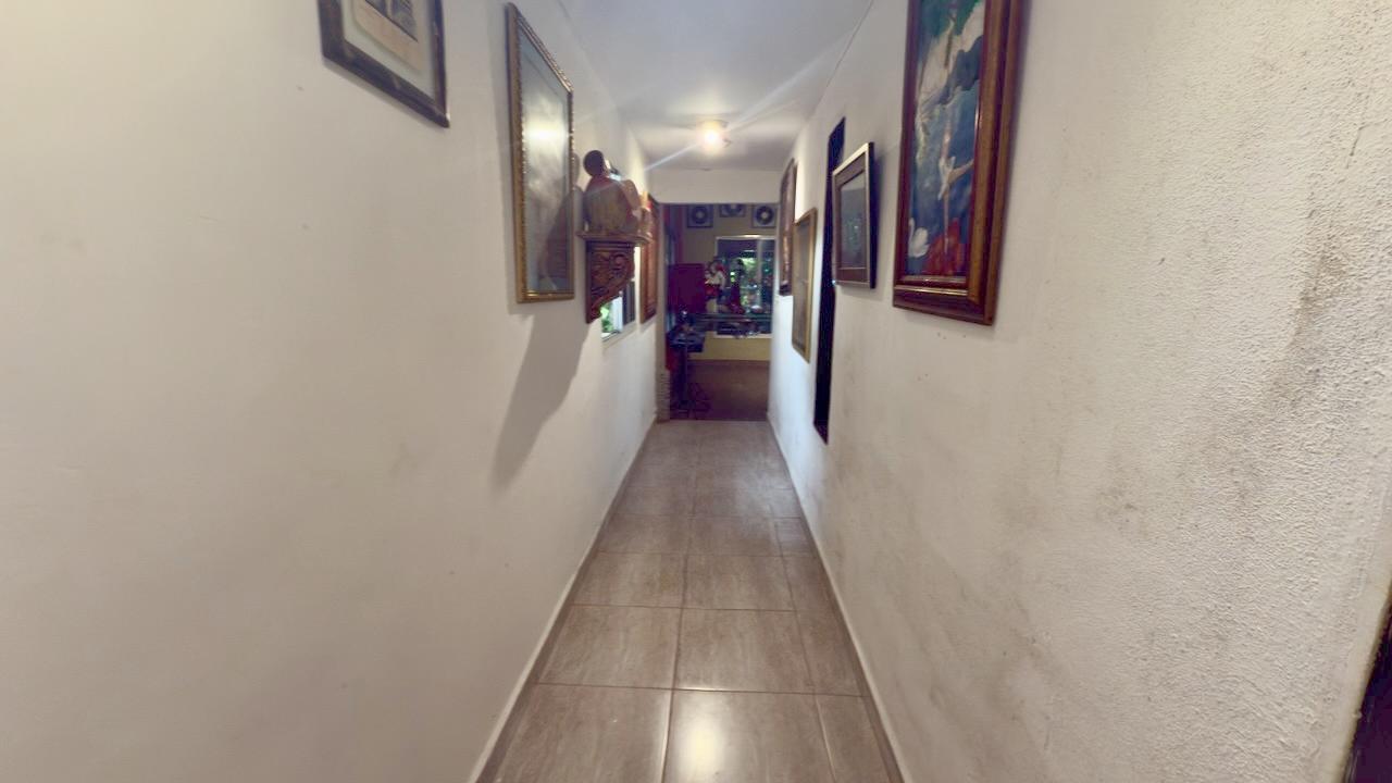 res-00005c4e-18.jpg