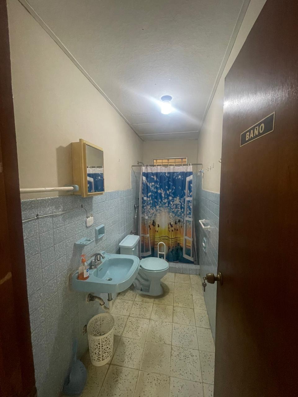 res-00005f1f-06.jpg