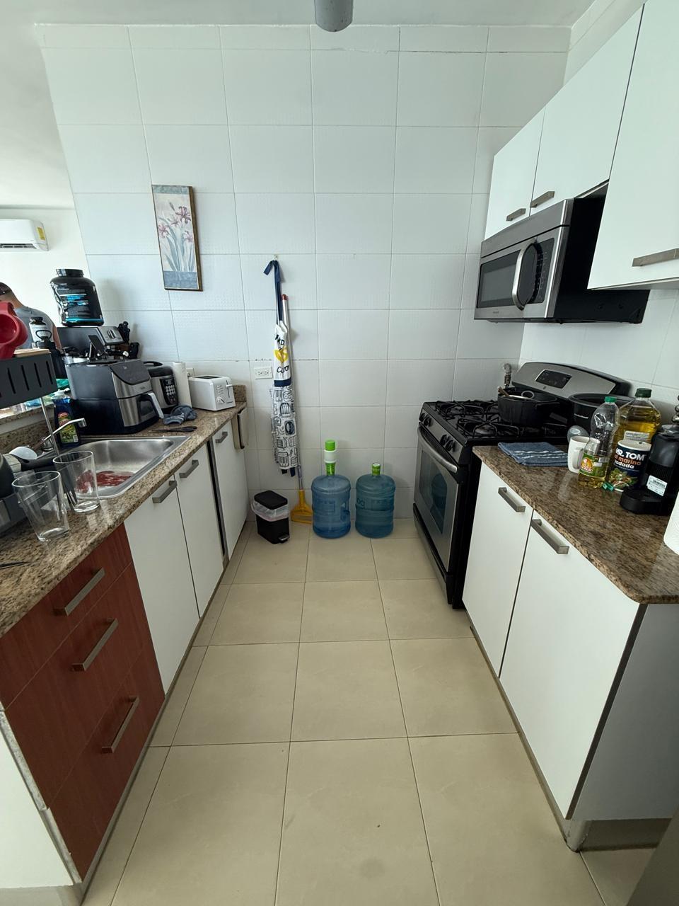 res-00005f3f-08.jpg