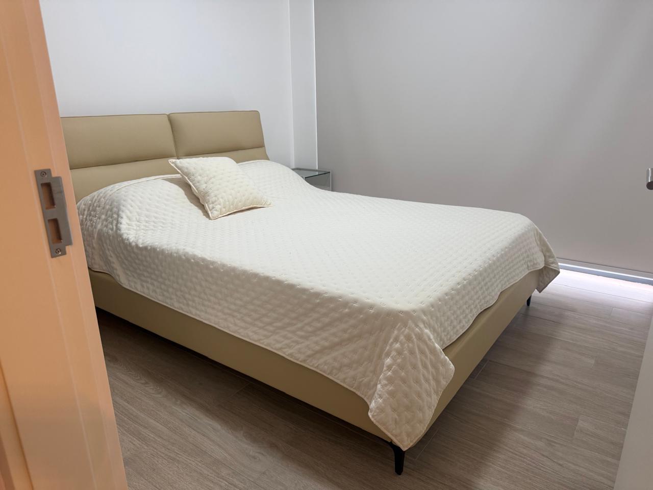 res-00005f72-07.jpg