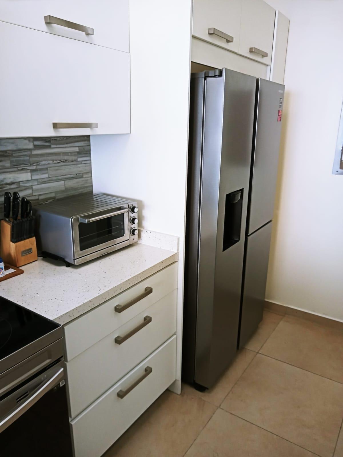 res-00005f87-06.jpg