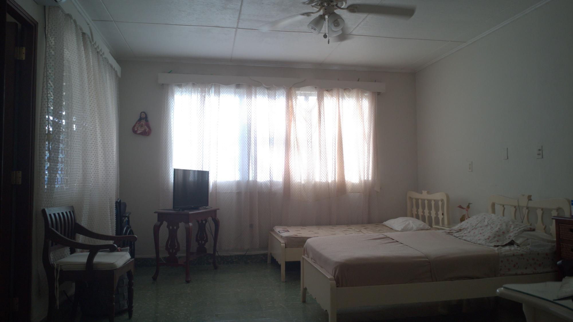res-00005fbd-05.jpg