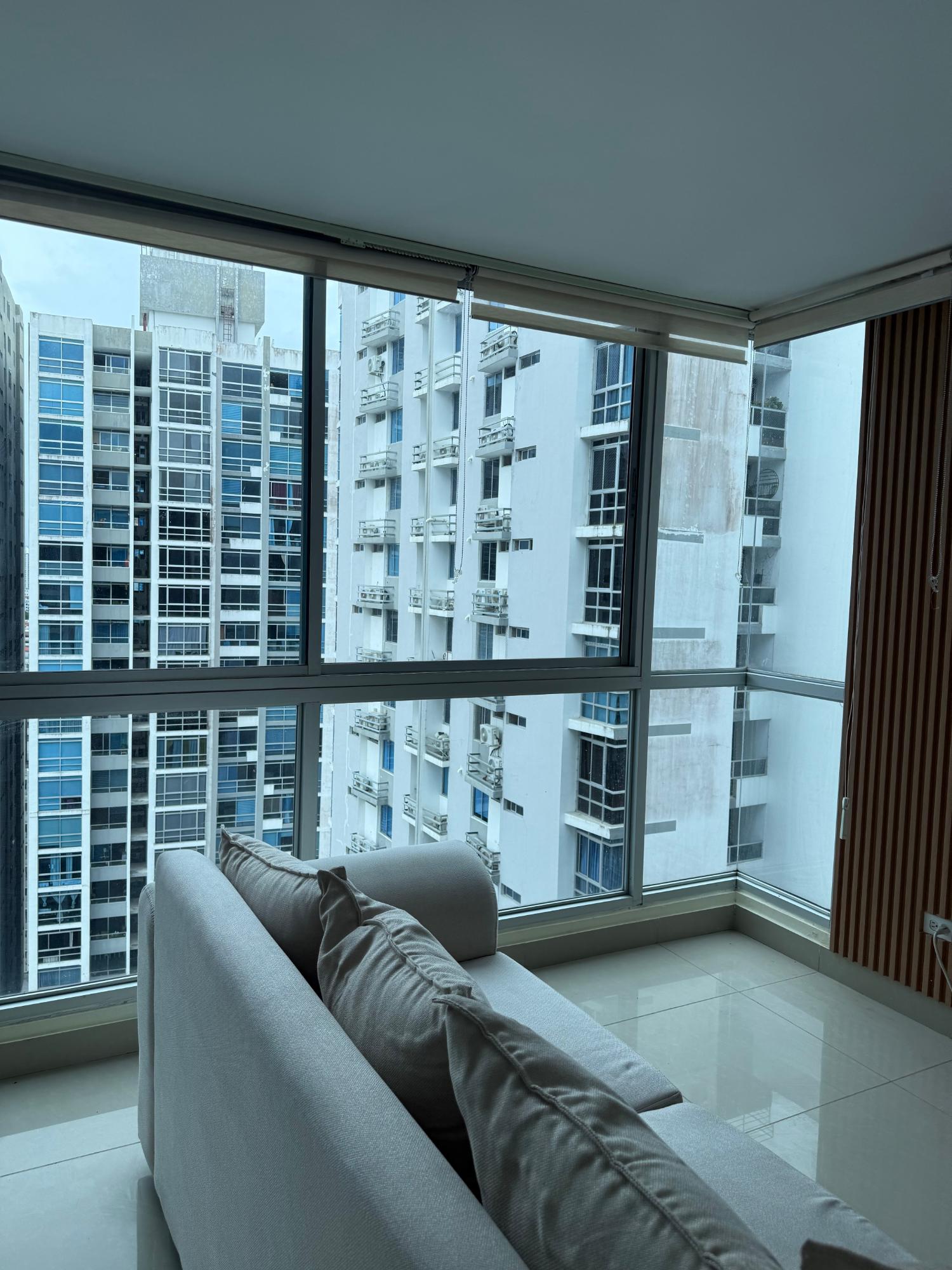 res-00005fec-01.jpg