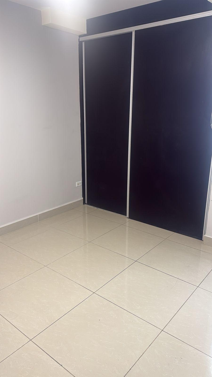 res-00005fec-07.jpg