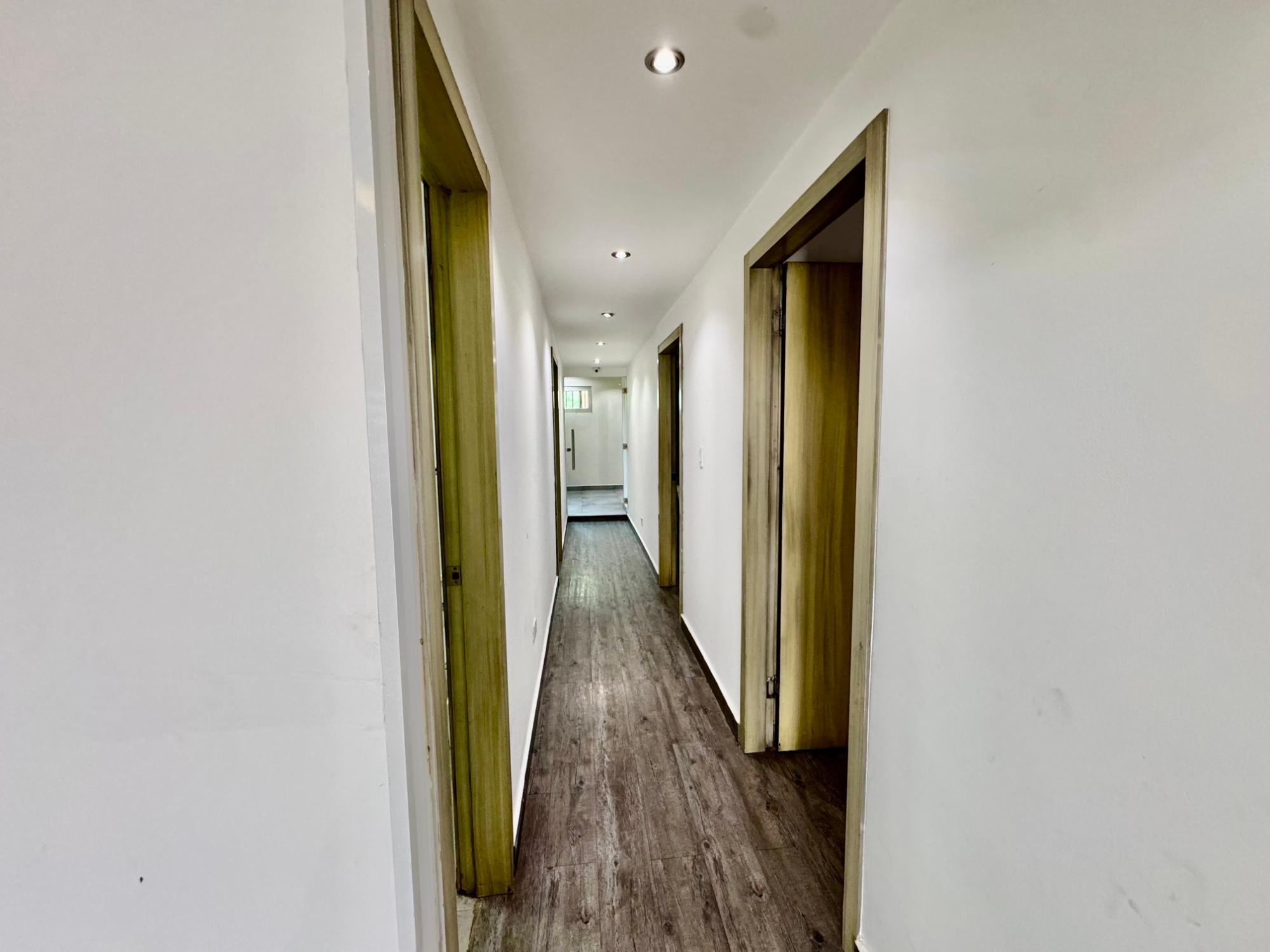 res-0000605b-09.jpg