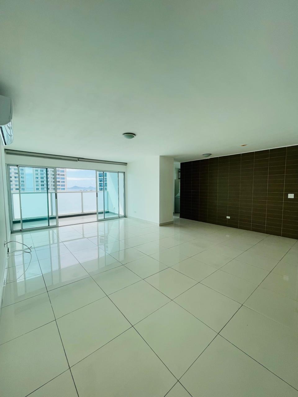 res-00006063-02.jpg