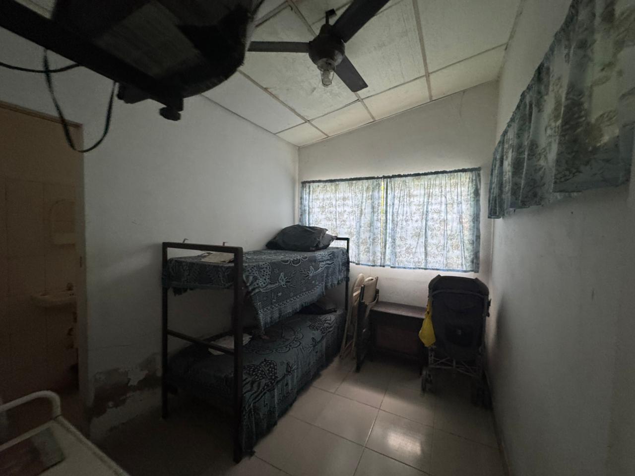 res-00006079-13.jpg