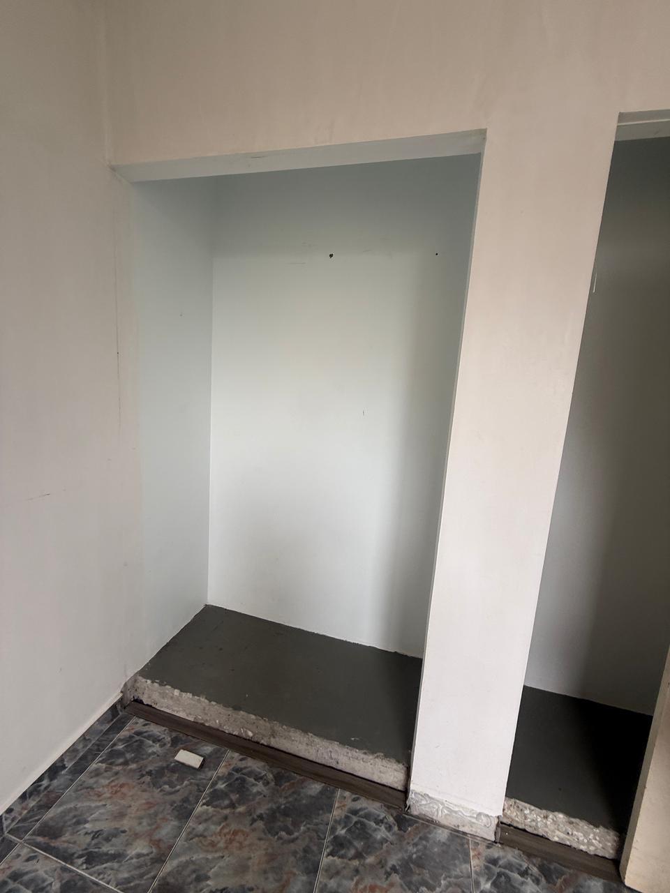 res-00006081-06.jpg
