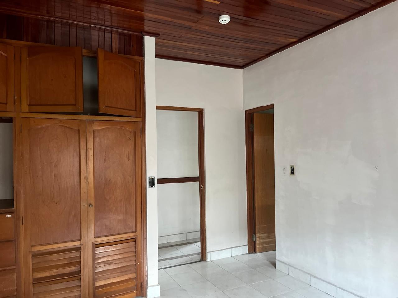 res-00006086-13.jpg