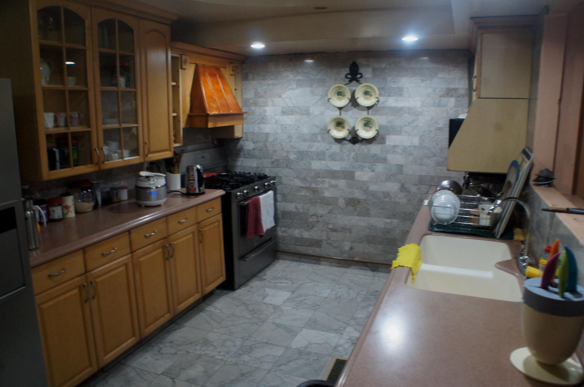 res-000060b6-04.jpg
