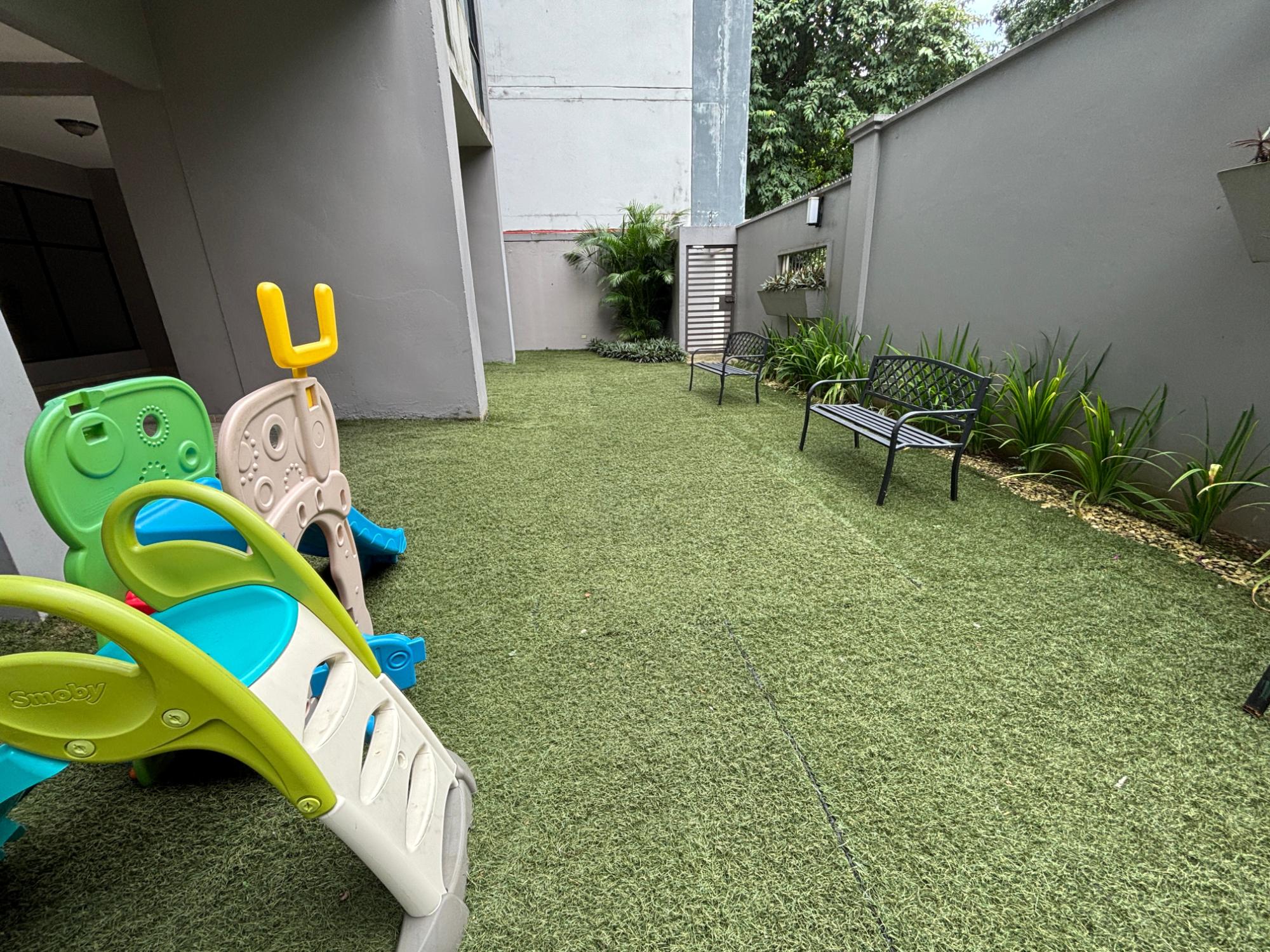 res-000060c6-16.jpg
