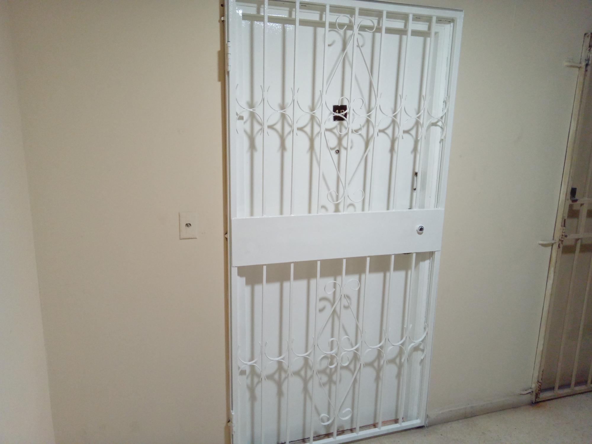 res-000060ce-09.jpg