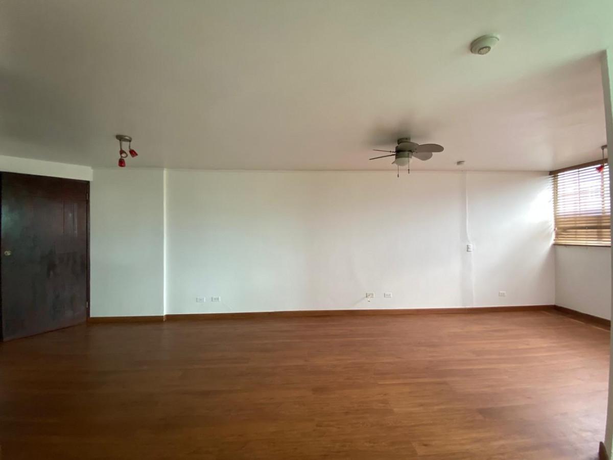 res-00006137-07.jpg