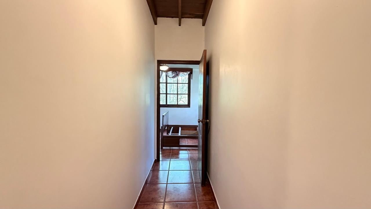 res-00006139-18.jpg