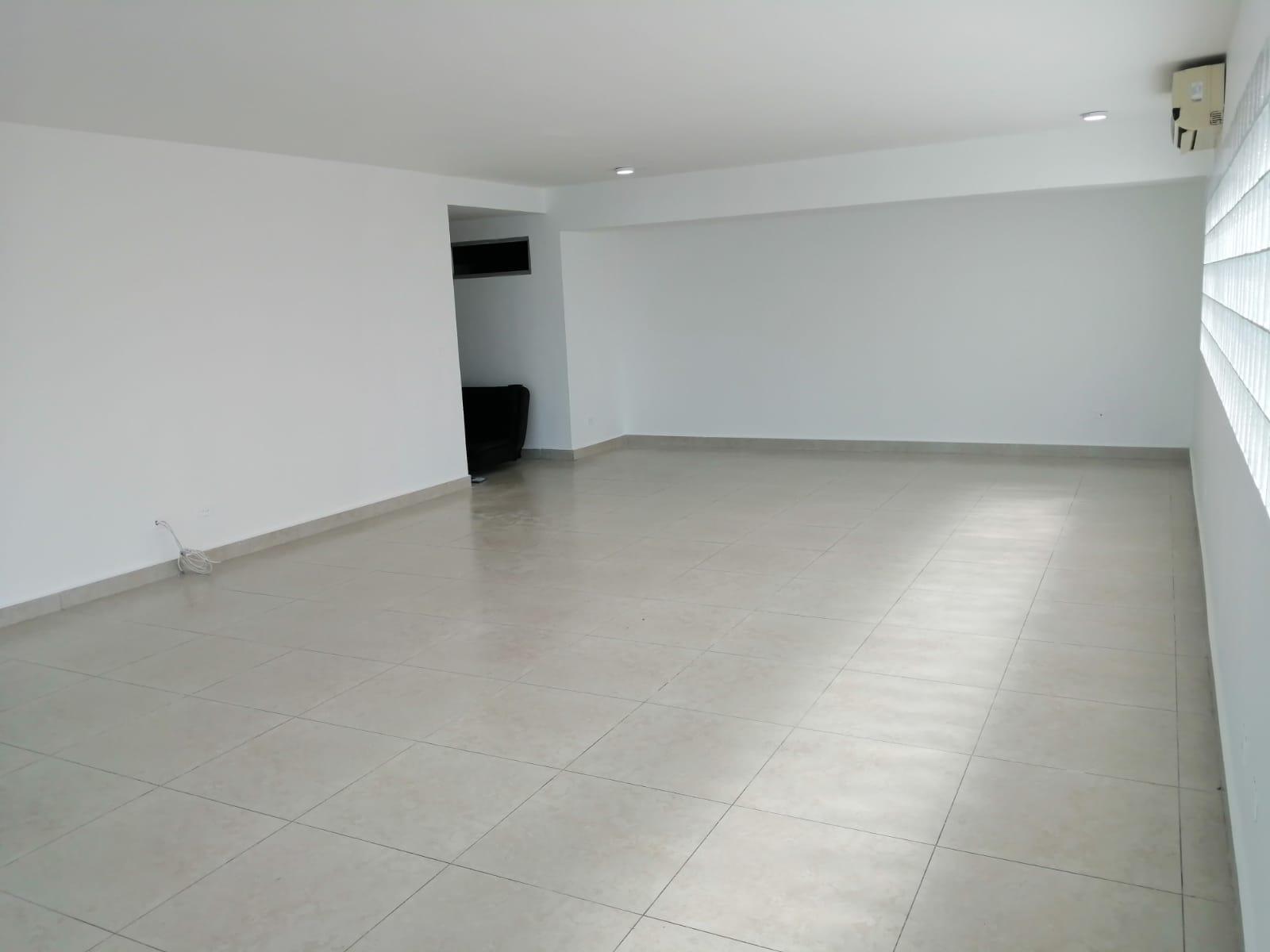 res-00006182-02.jpg