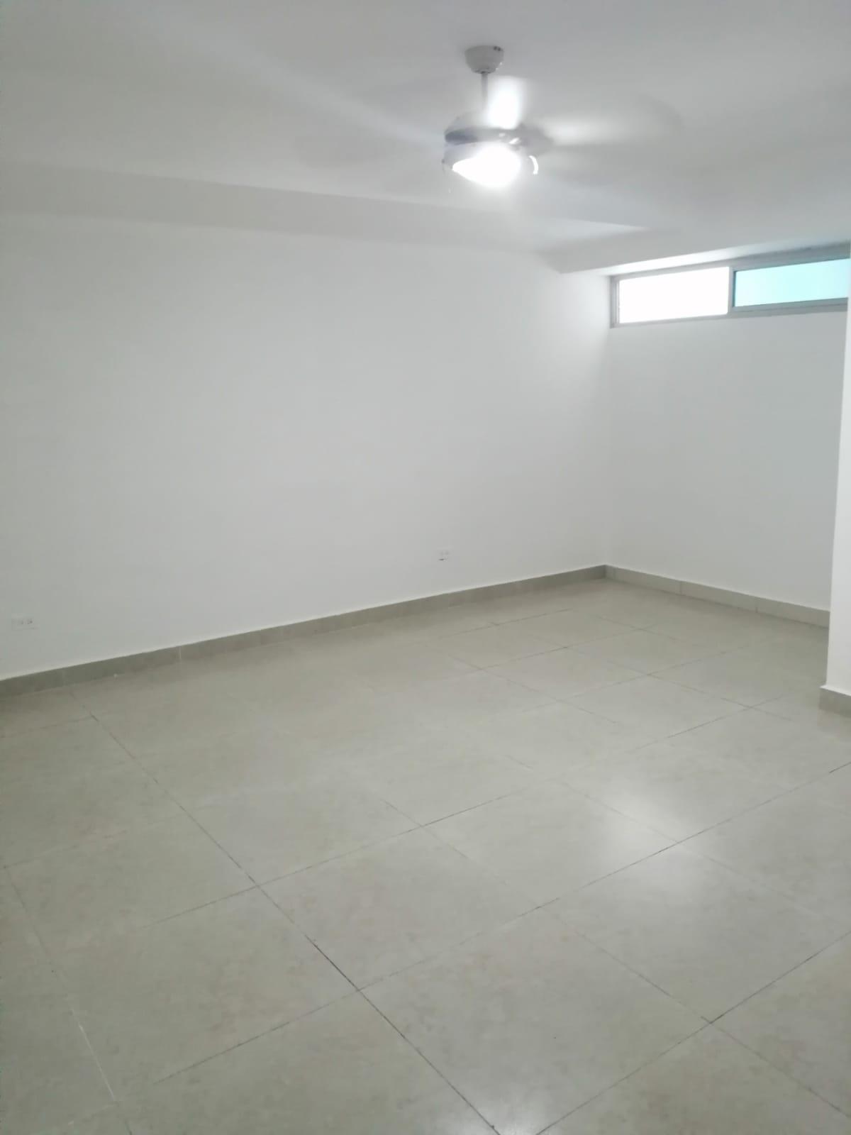 res-00006182-09.jpg