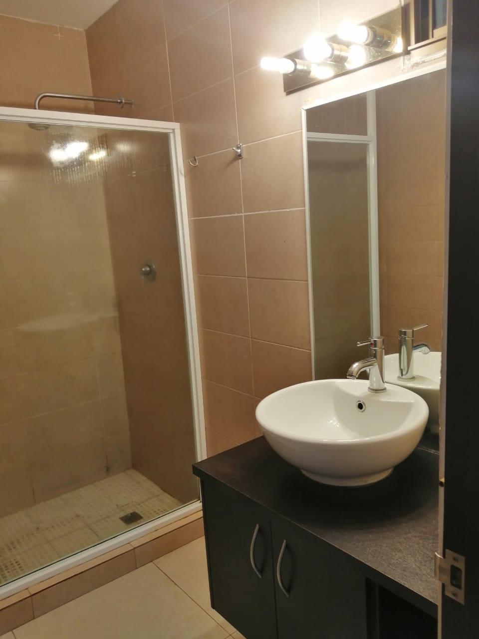 res-00006182-12.jpg