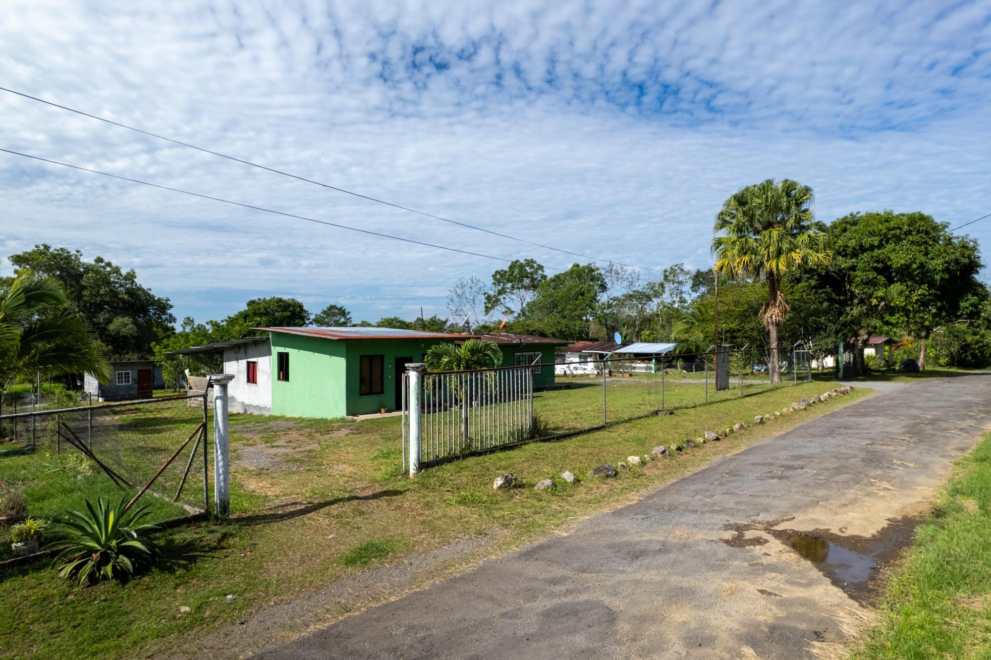 res-000061b3-17.jpg