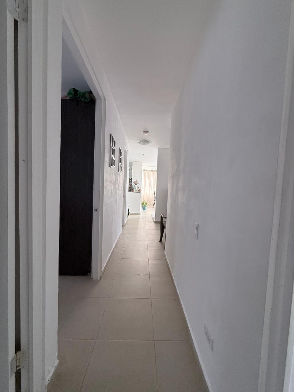 res-000061d0-10.jpg