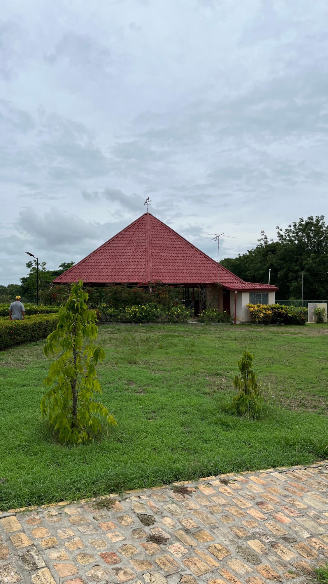 res-000061de-08.jpg