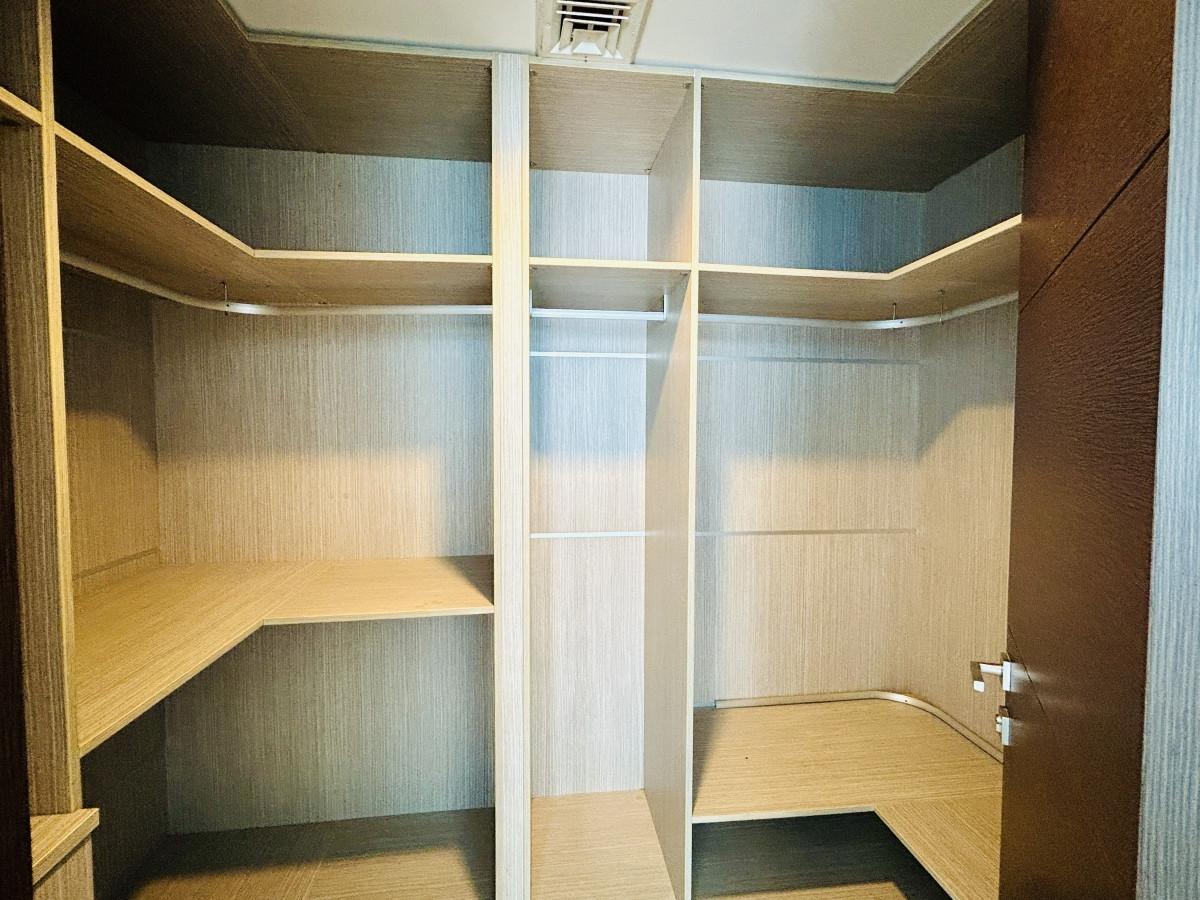 res-000061ff-10.jpg