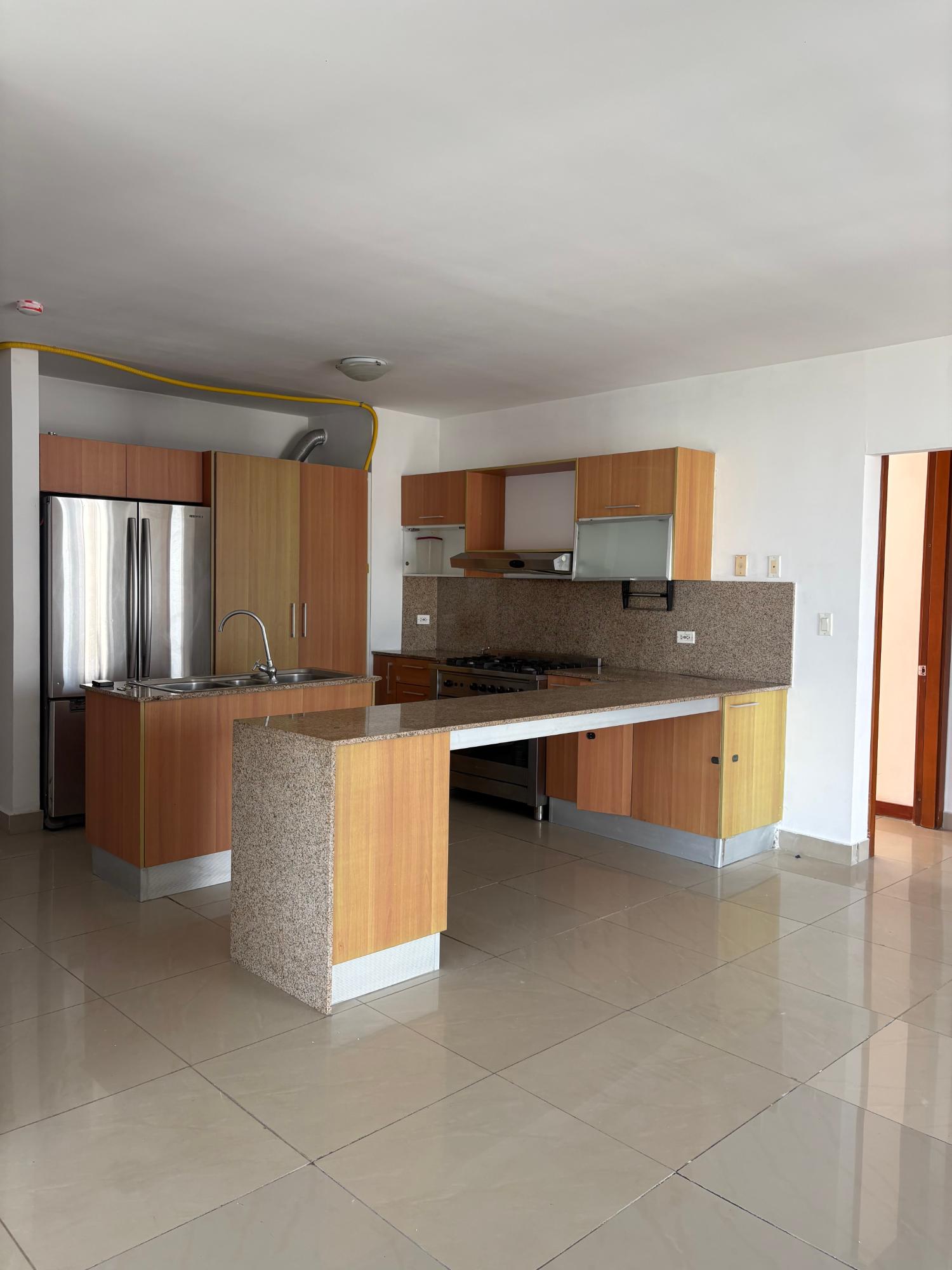 res-00006229-02.jpg