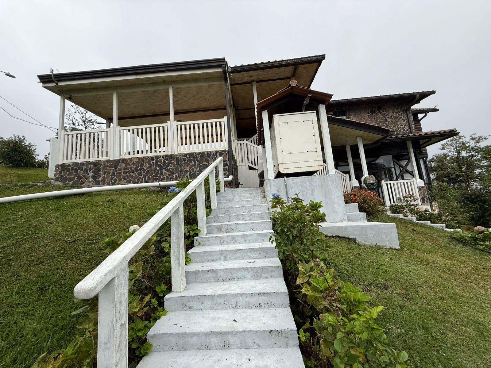 res-0000627f-02.jpg