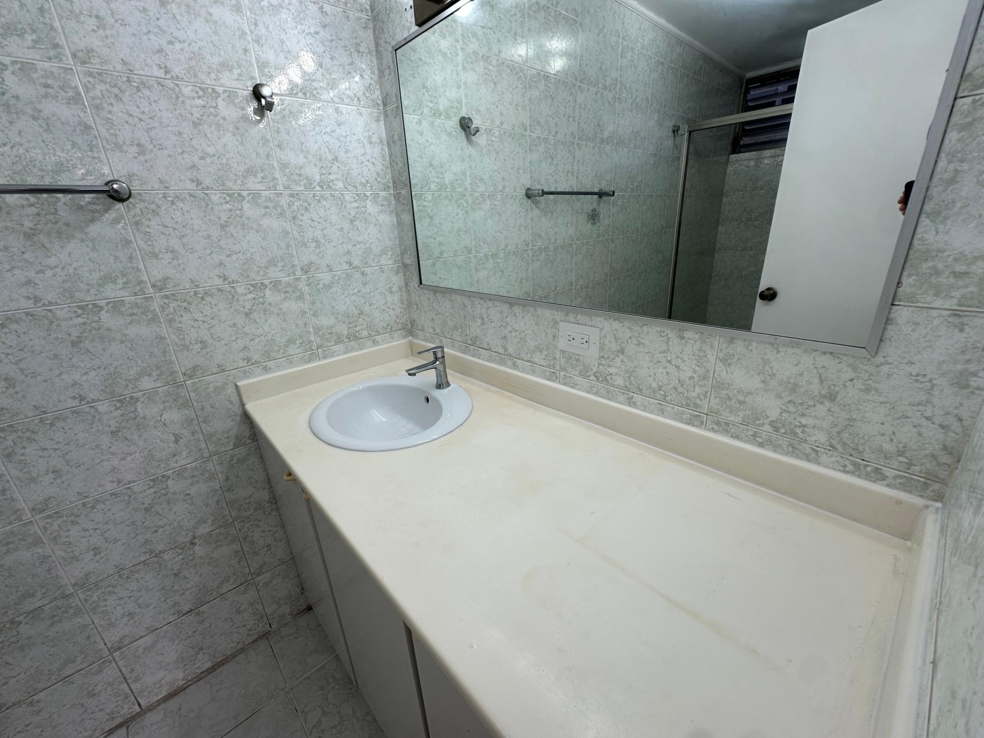 res-00006290-17.jpg