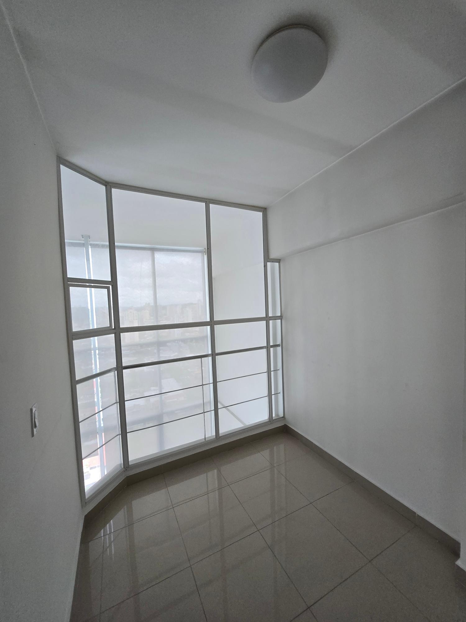 res-000062d8-03.jpg